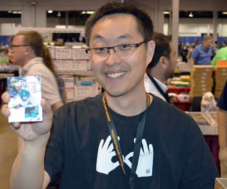 2013-National-Sports-Collectors-Convention-Fleer-Retro-Case-Break-Promotion-Gretzky-Buyback-Auto-2