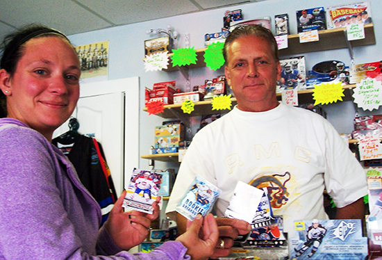 2014-Upper-Deck-Father-of-the-Year-Winner-Mike-Bodnar-Canada