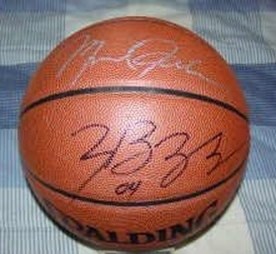 Blog - Michael Jordan LeBron James Forgery - Fake Signed Basketball