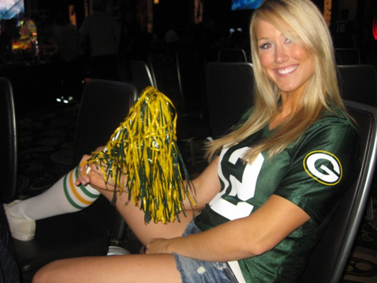 Blog-Super-Bowl-XLV-Vegas-Bellagio-Excited-Packer-Fan
