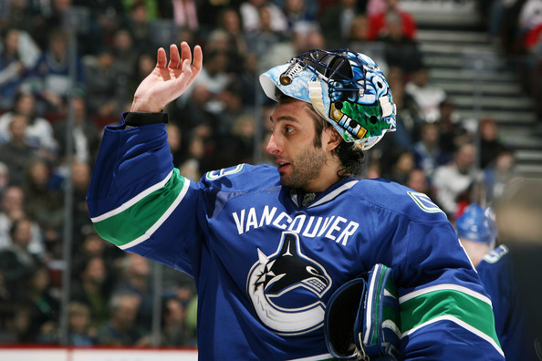 Calgary+Flames+v+Vancouver+Canucks+6jEdSQ3o9oil Calgary+Flames+v+Vancouver+Canucks+6jEdSQ3o9oil