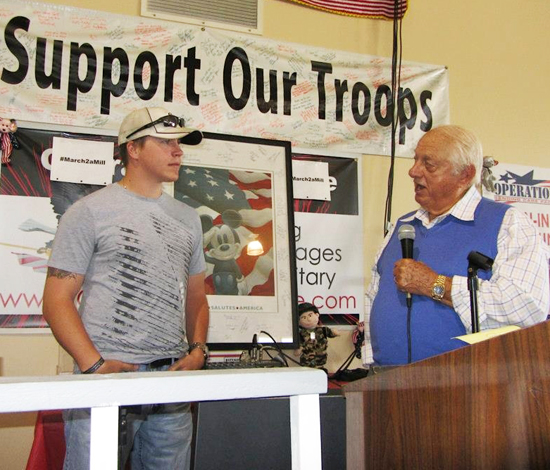 Doc-Jacobs-Event-Upper-Deck-Operation-Gratitude-Tommy-Lasorda-Talking-to-Doc