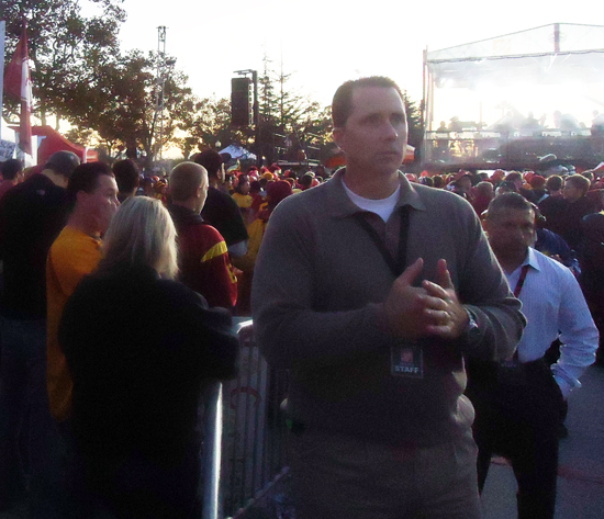 ESPN-College-GameDay-Sign-Upper-Deck-Police