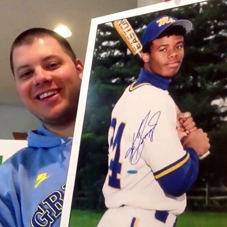 Griffey-Day-Upper-Deck-Hall-of-Fame-Fan-Photo-4