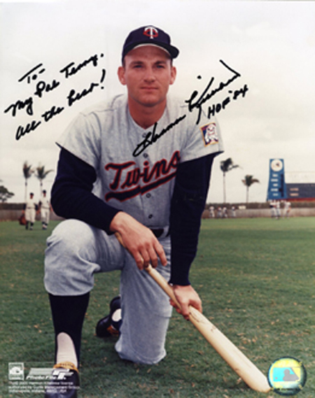 Harmon Killebrew Signed 8 x 10