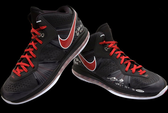 Miami-Heat-LeBron-James-Oklahoma-City-Thunder-Basketball-Signed-Shoes-UDA LeBron James game-used shoes