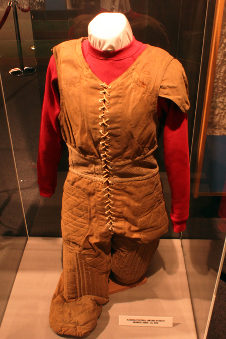 Paul-Bear-Bryant-Museum-University-of-Alabama-5 Paul-Bear-Bryant-Museum-University-of-Alabama-5