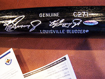 Save-Jays-Upper-Deck-Event-Bat-Signed