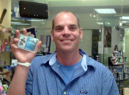 Untouchables-Sports-Cards-Gaming-Mississauga-Ontario-Sidney-Crosby-Autograph-Las-Vegas-Industry-Summit