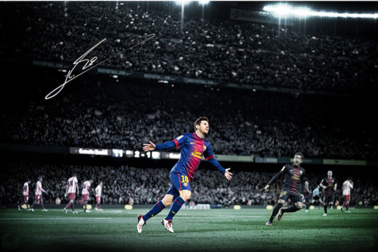 Upper-Deck-Authenticated-UDA-gift-lionel-messi-leo-signed-colors-game-barcelona