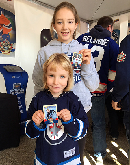 upper-deck-kids-family-collect-winnipeg-heritage-classic-hockey-nhl-personalized-card-girls