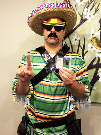 Upper-Deck-Super-Collector-Memorabilia-Trading-Cards-Silverman-Cinco-De-Mayo