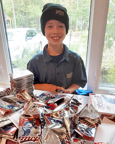 2020-21 nhl mvp mirror cards kid designer 9-year-old