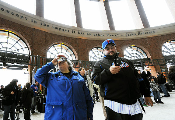 jackierobinsonrotunda2 jackierobinsonrotunda2