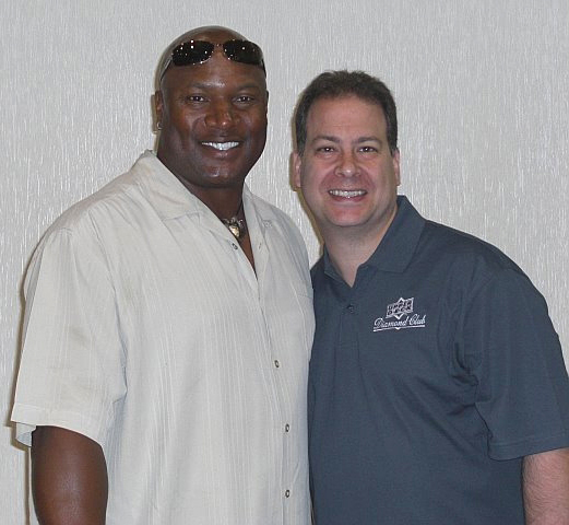 sil18 Jeff Silverman with Bo Jackson at last year’s National show.