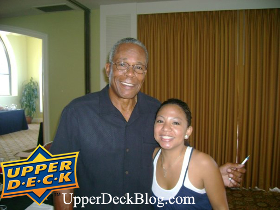 sunday-1 Rod Carew poses with Crystal DeJesus, Upper Deck’s Diamond Program Supervisor during the Sunday brunch.