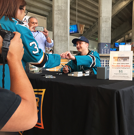 upper-deck-san-jose-sharks-hayden-bradley-young-guns-rookie-card-reveal-autograph-signing-2