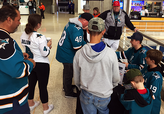 upper-deck-san-jose-sharks-hayden-bradley-young-guns-rookie-card-reveal-autograph-signing-4