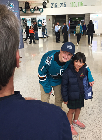 upper-deck-san-jose-sharks-hayden-bradley-young-guns-rookie-card-reveal-autograph-signing-photo-opp